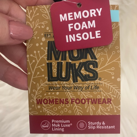 NIB Muk Luks Cable Knit Memory Foam Insole Lace-up Back Ankle Boots Black 8 - Picture 8 of 9